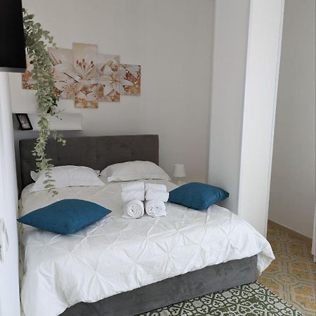 Piccolo Appartamento Con Grande Terrazzo Panoramico Maiori Exteriör bild