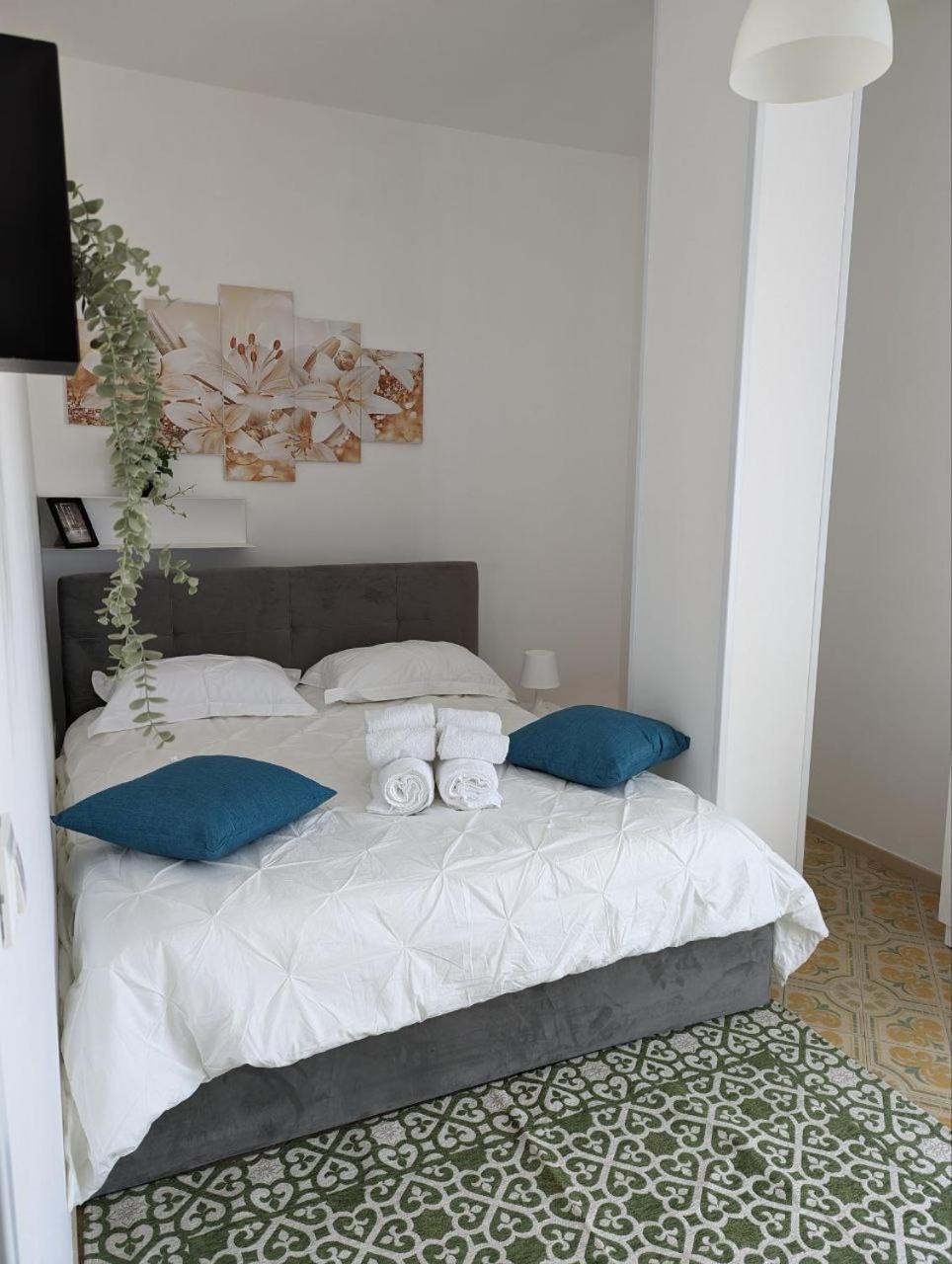 Piccolo Appartamento Con Grande Terrazzo Panoramico Maiori Exteriör bild